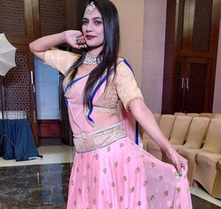 Actress Pallavi Thorave (5)
