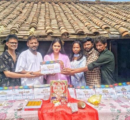 Shooting Bhojpuri film Parivar Ke Rakhwal